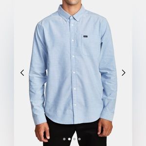 Like New, RVCA, That'll Do Stretch Long Sleeve Shirt, XL, Slim Fit, Oxford Blue.